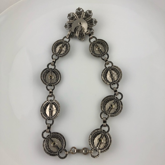 ⚡️Host Pick⚡️Vintage Faux Turquoise Necklace - Picture 8 of 11